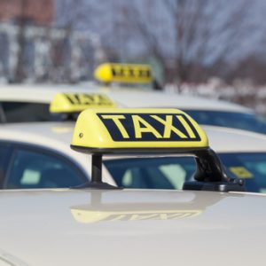 Mitarbeiter Lohn Taxifahrer