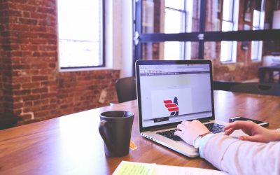 Cloud- und Gig Work: Wo liegt der Unterschied und wie lässt es sich im Arbeits- und Sozialrecht einordnen?